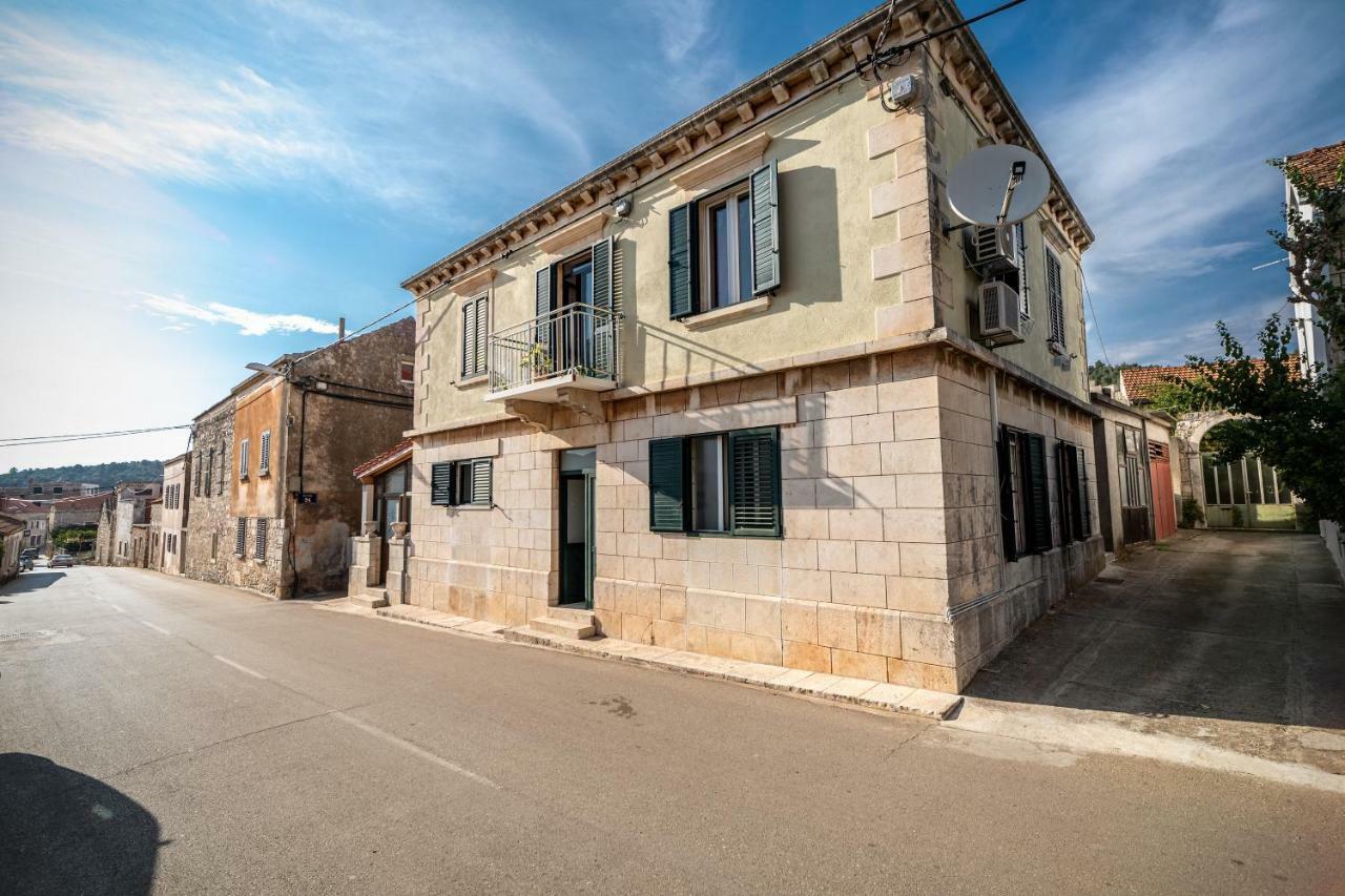 Marica Guesthouse Vela Luka Exterior foto
